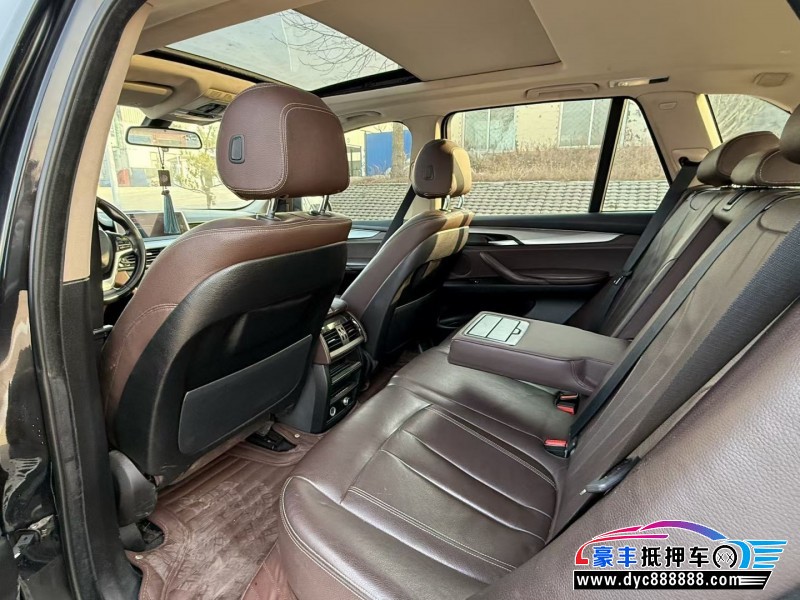 16年宝马X5轿车抵押车出售