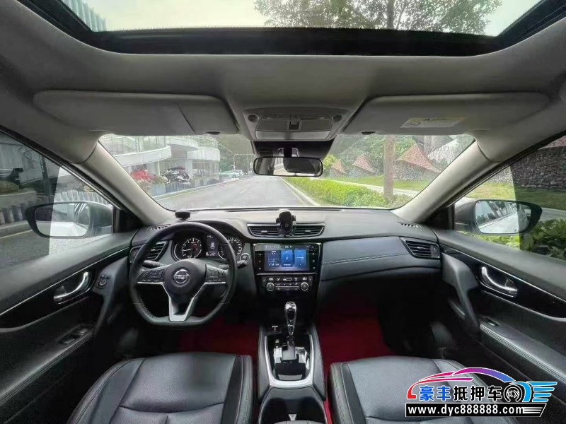 24年日产奇骏轿车抵押车出售