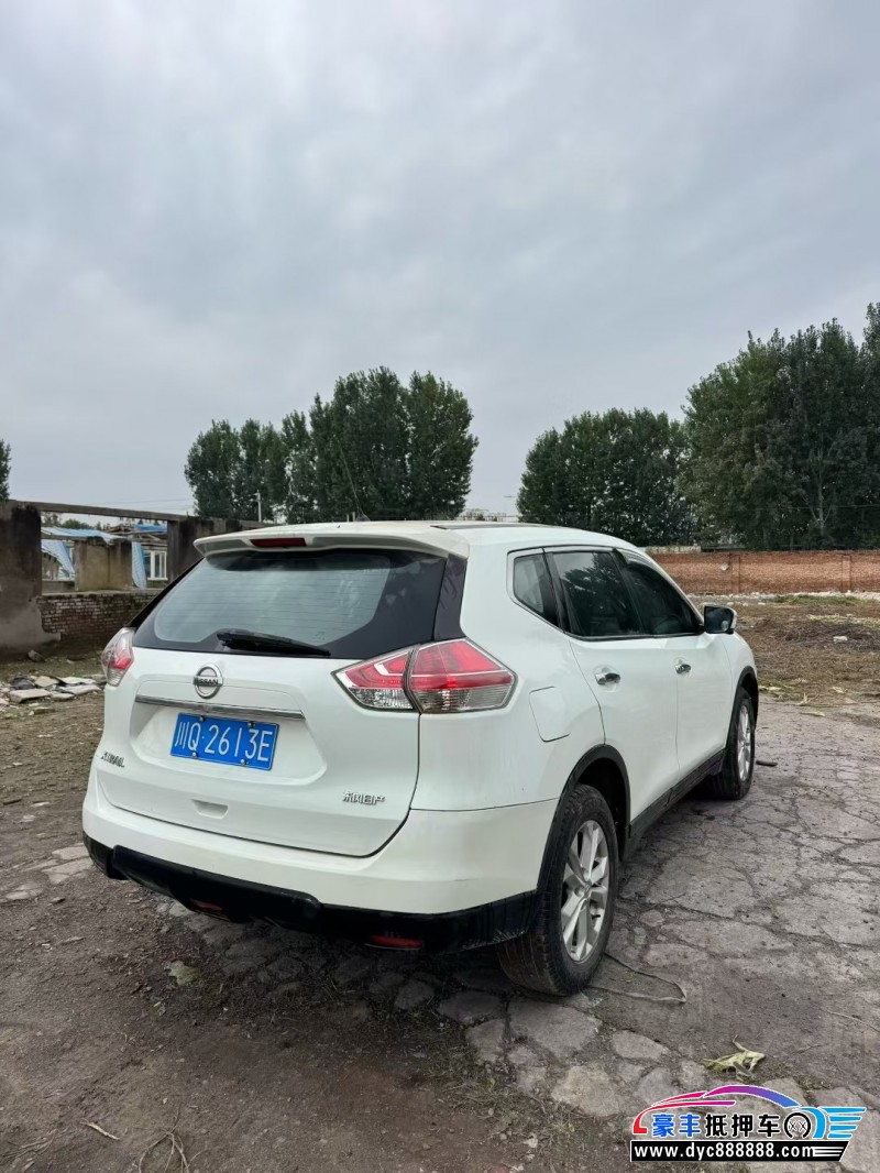 15年日产奇骏轿车抵押车出售