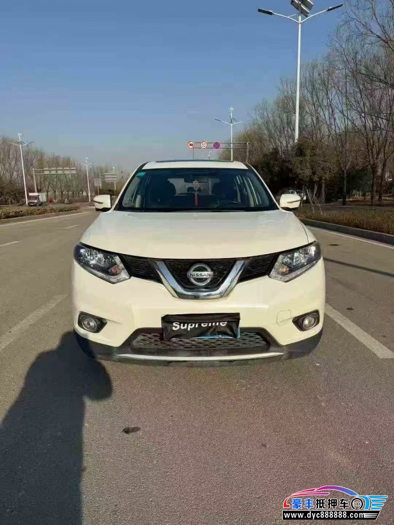 15年日产奇骏轿车抵押车出售