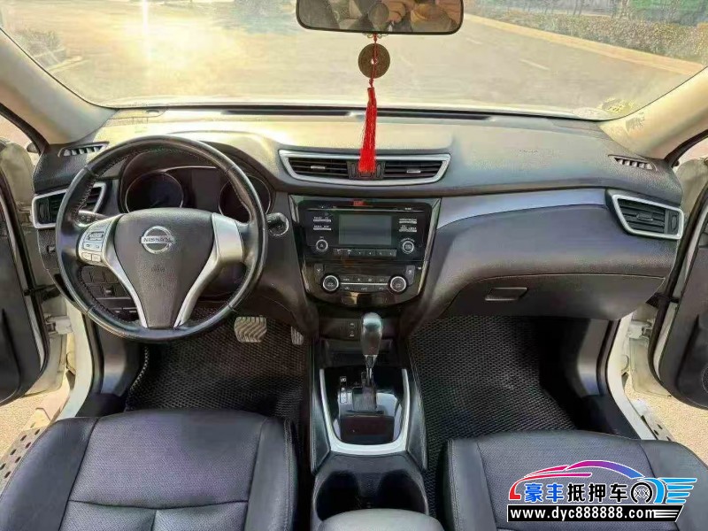 15年日产奇骏轿车抵押车出售