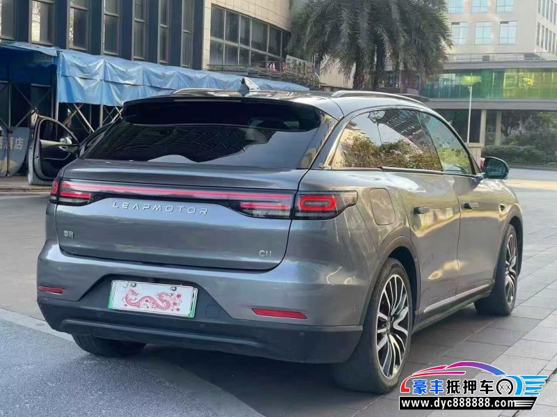 22年零跑C11轿车抵押车出售