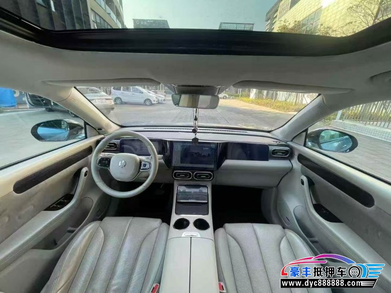 22年零跑C11轿车抵押车出售