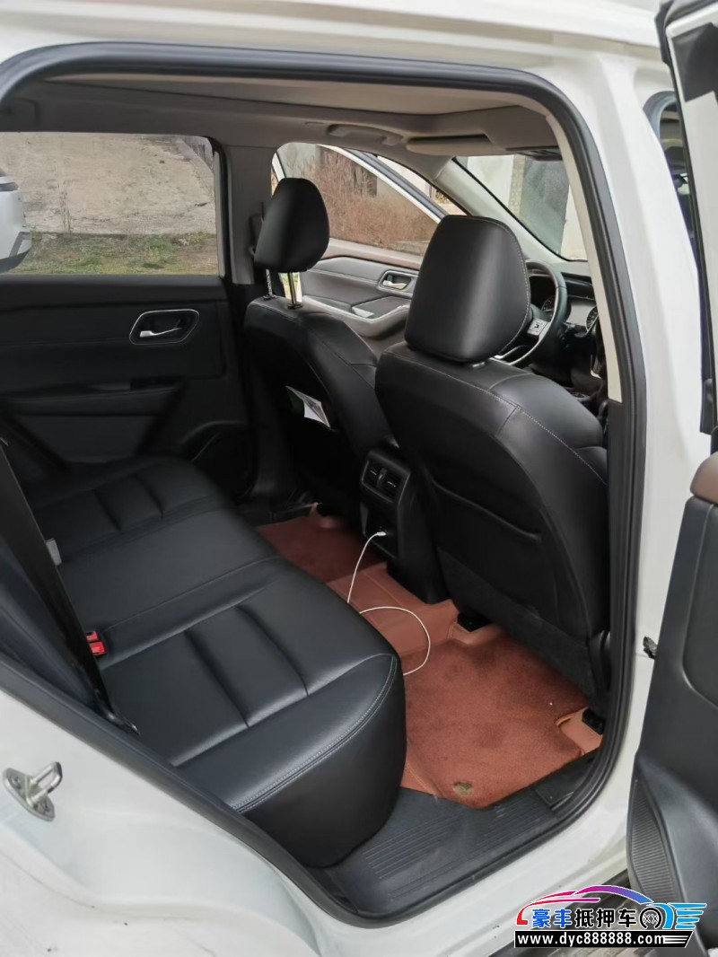 21年日产奇骏轿车抵押车出售