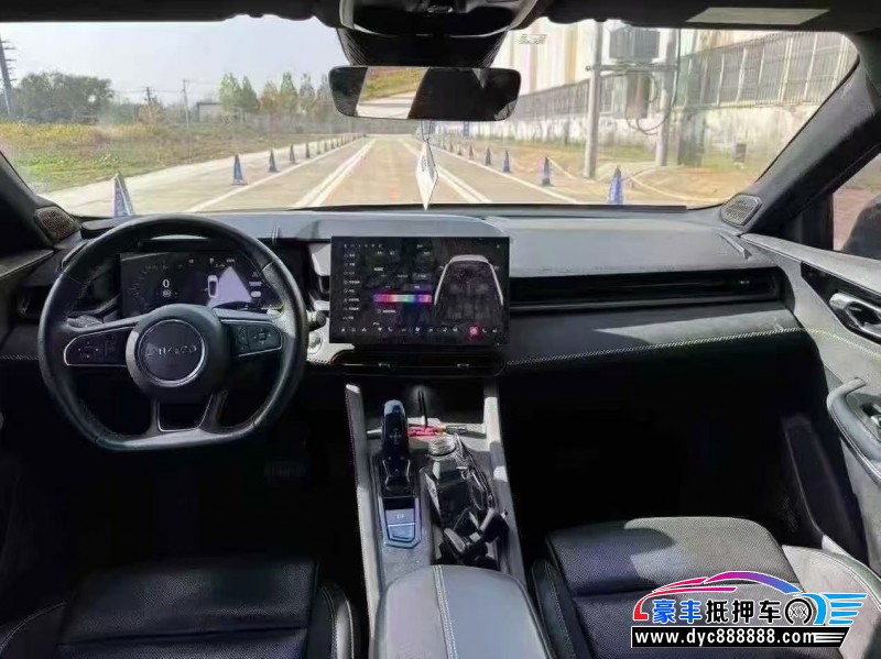 23年领克03轿车抵押车出售