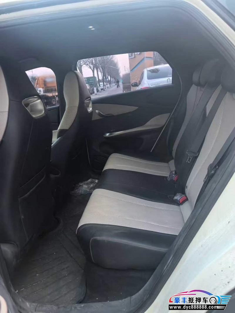 24年比亚迪海豚轿车抵押车出售