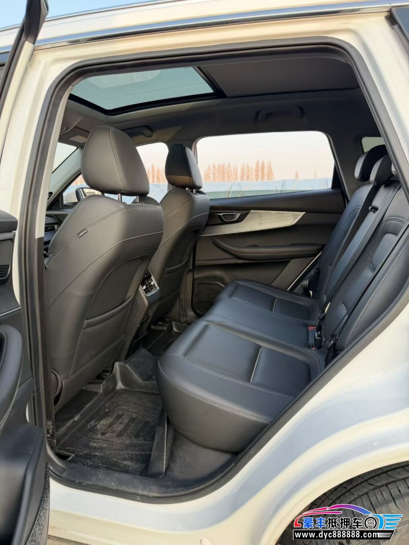 22年奇瑞瑞虎轿车抵押车出售