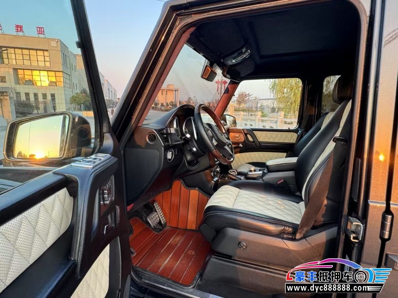 14年奔驰G级SUV抵押车出售