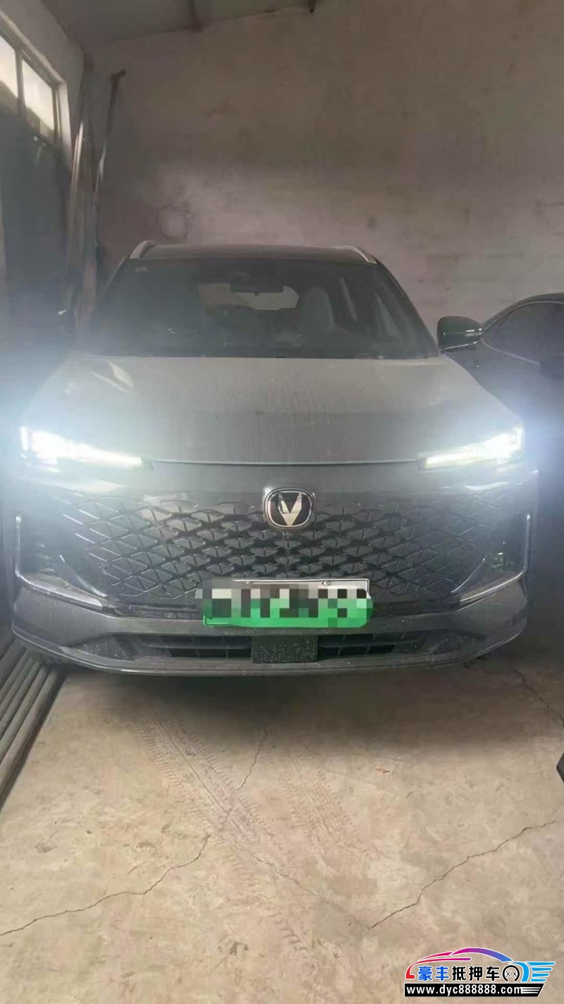 抵押车出售25年长安长安CS55轿车