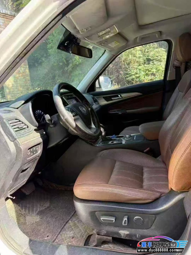 18年长安长安CS95轿车抵押车出售