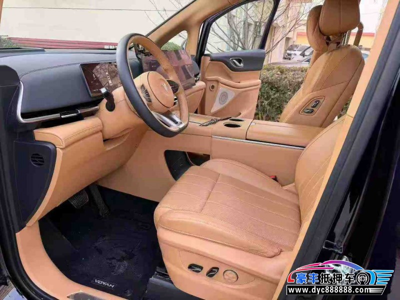 25年岚图梦想家轿车抵押车出售