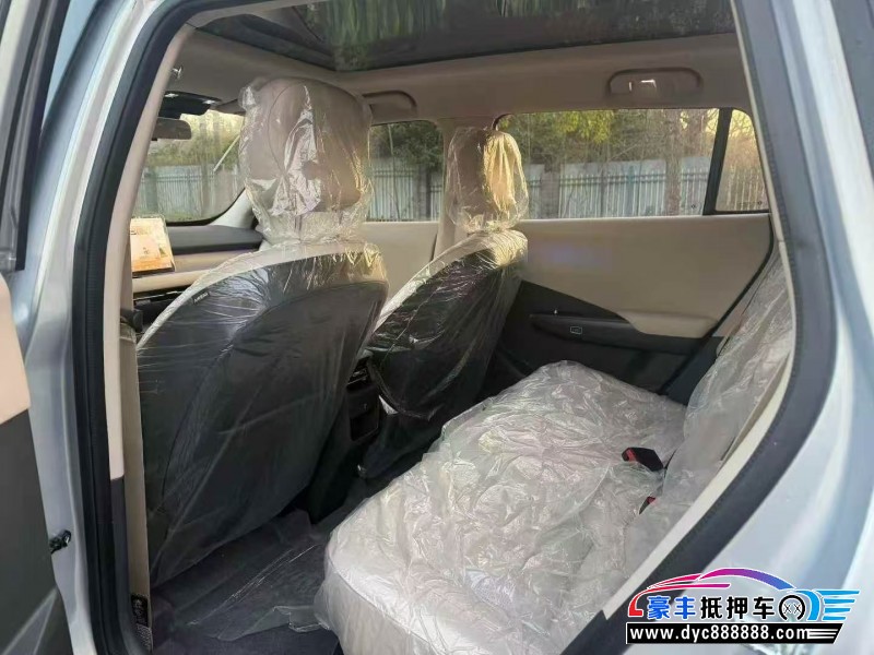 25年东风纳米06轿车抵押车出售