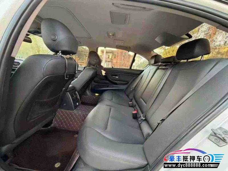 17年宝马3系轿车抵押车出售