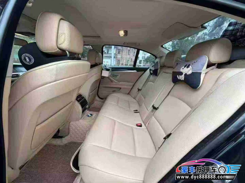 13年宝马5系轿车抵押车出售