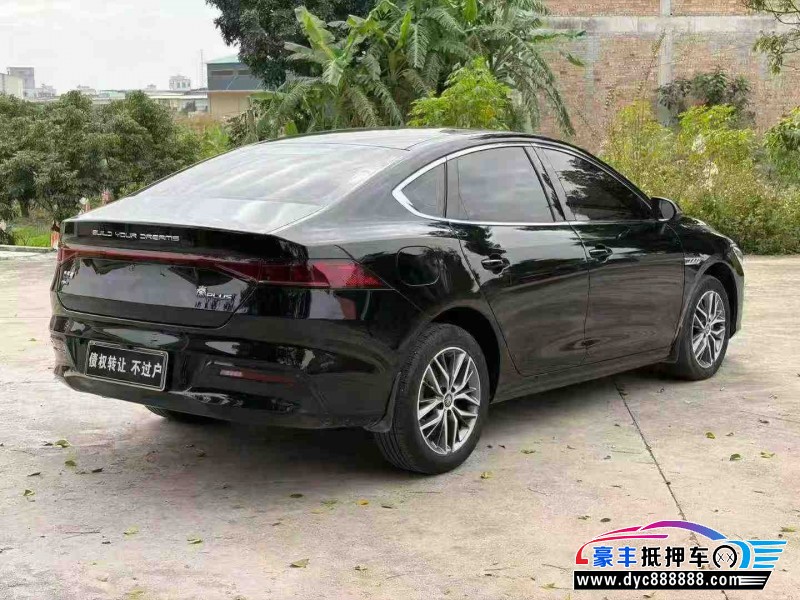 24年比亚迪秦轿车抵押车出售