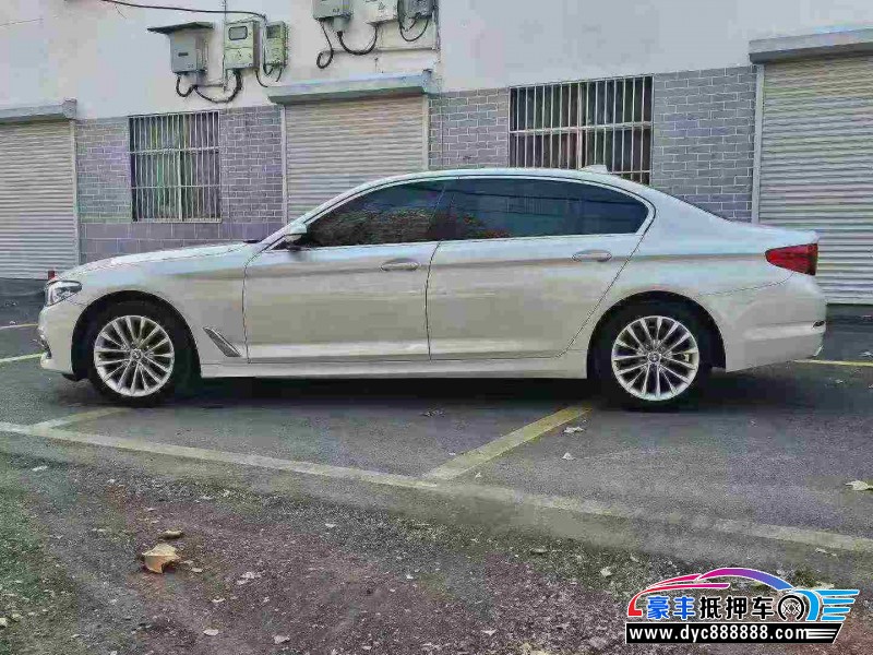 19年宝马5系轿车抵押车出售
