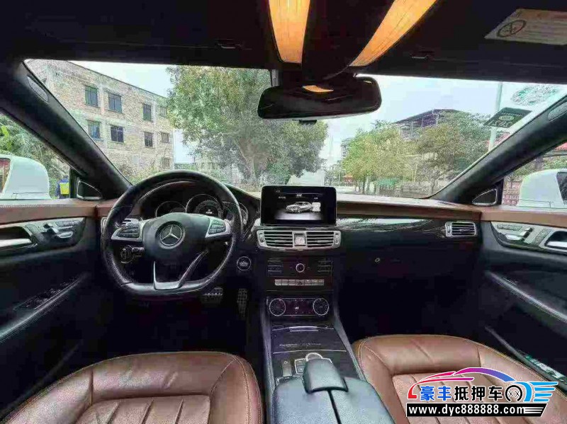 17年奔驰CLS轿车抵押车出售