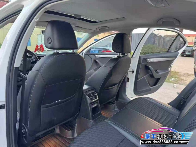 20年斯柯达明锐轿车抵押车出售