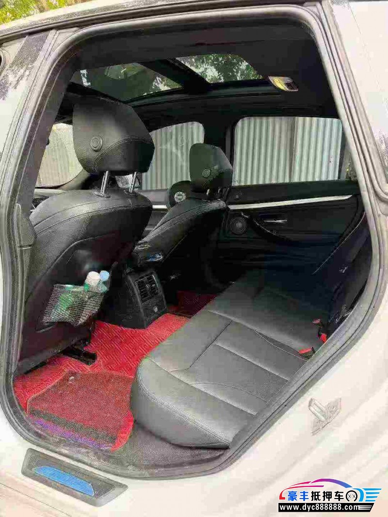 21年宝马3系轿车抵押车出售