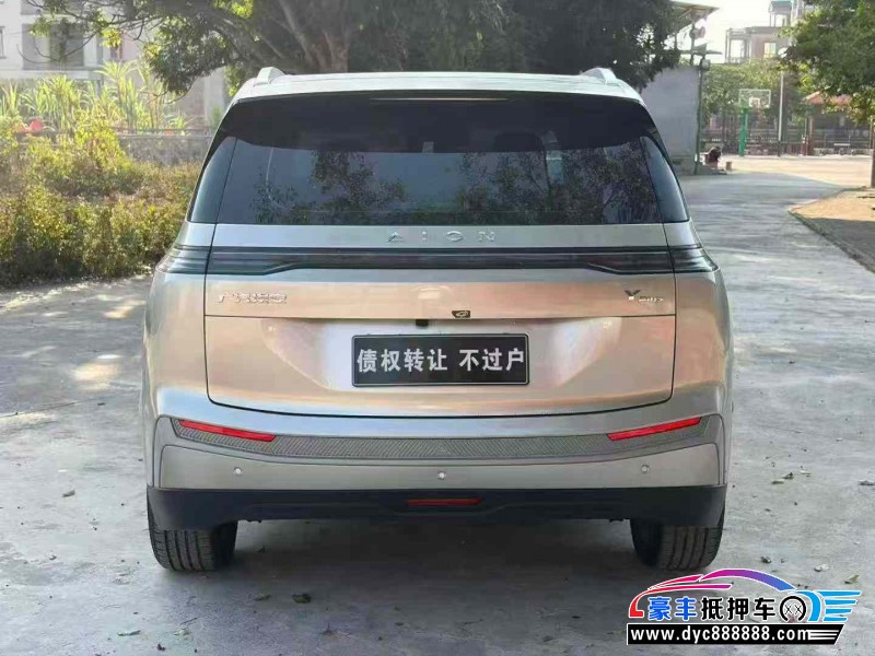 25年埃安Y轿车抵押车出售