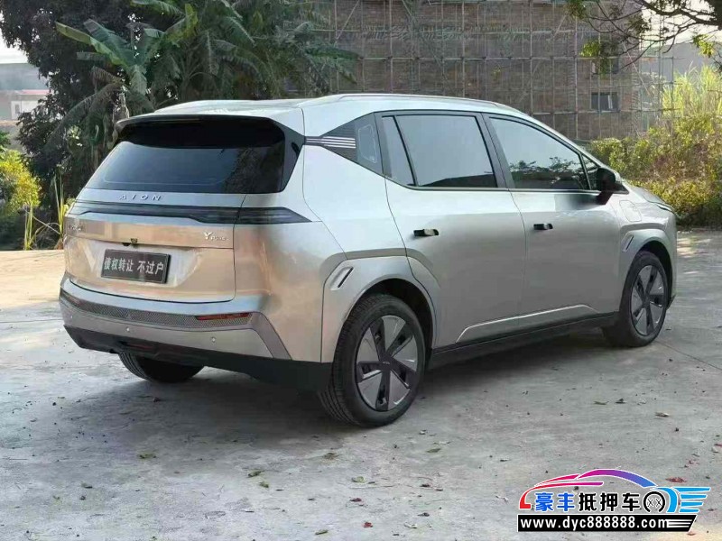 25年埃安Y轿车抵押车出售