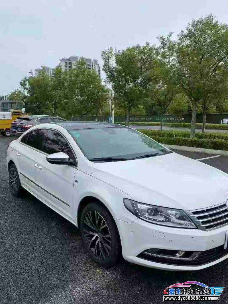 15年大众CC轿车抵押车出售