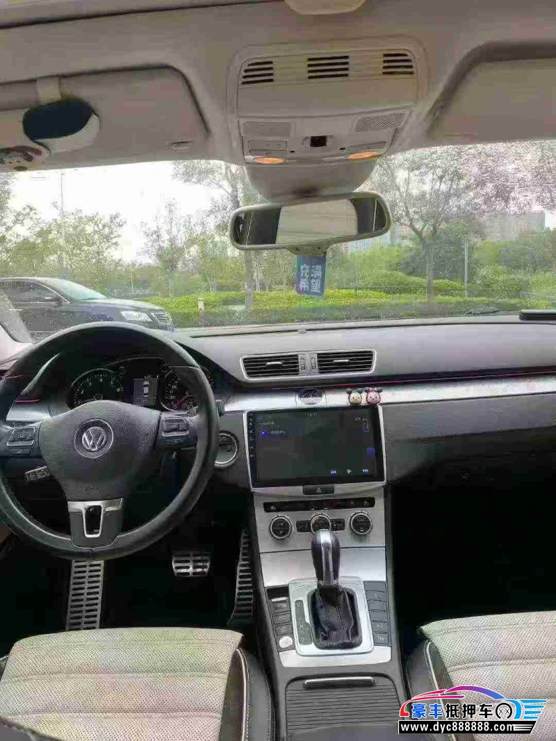 15年大众CC轿车抵押车出售