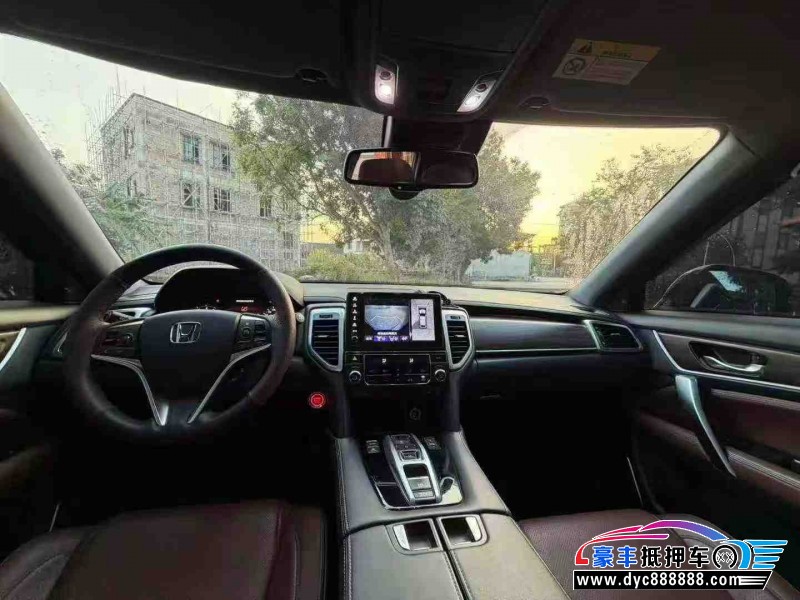 20年本田UR-V轿车抵押车出售