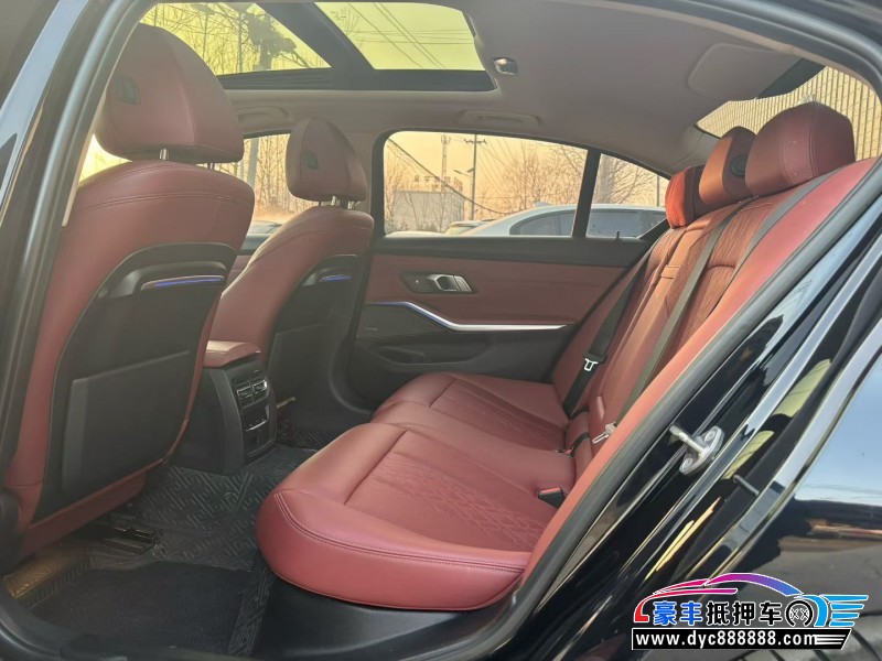 23年宝马3系轿车抵押车出售