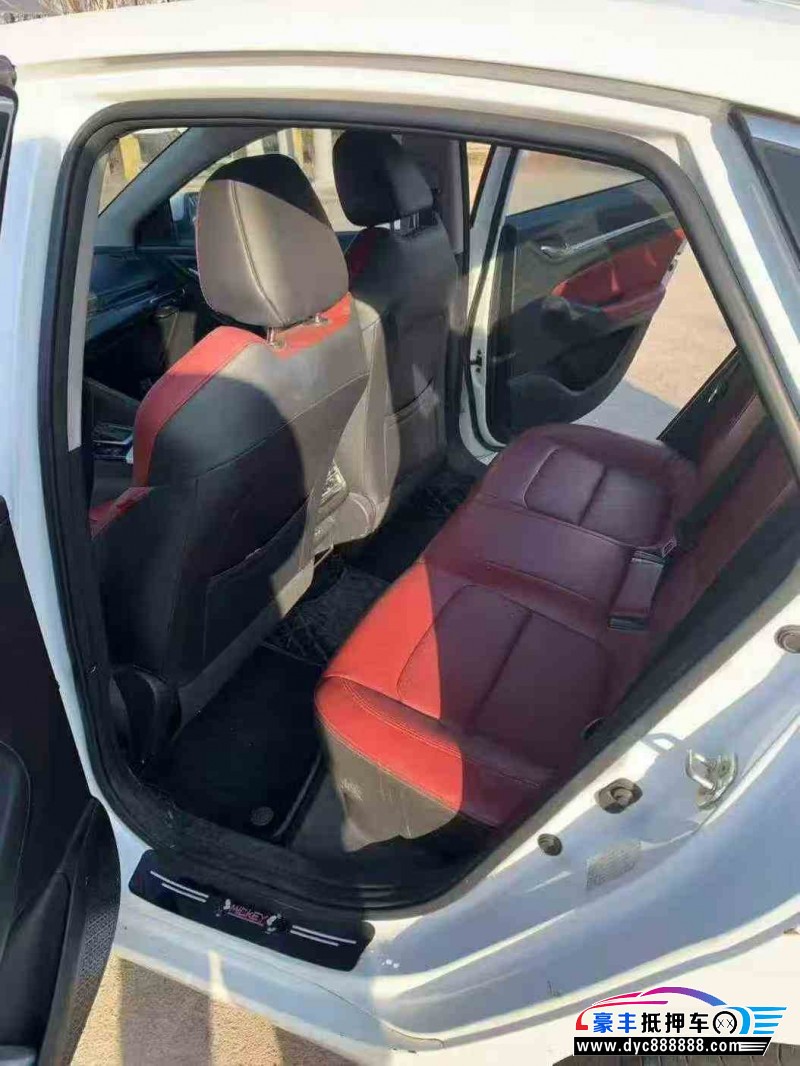 20年长安逸动轿车抵押车出售