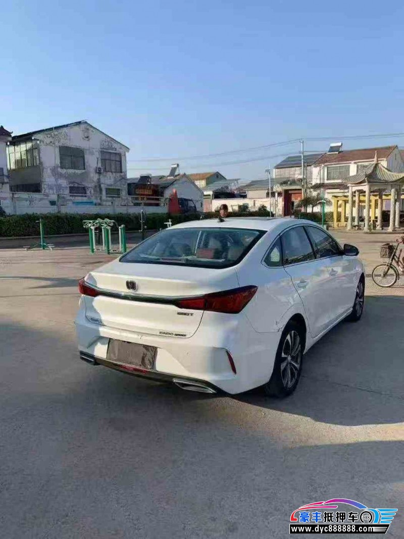 20年长安逸动轿车抵押车出售