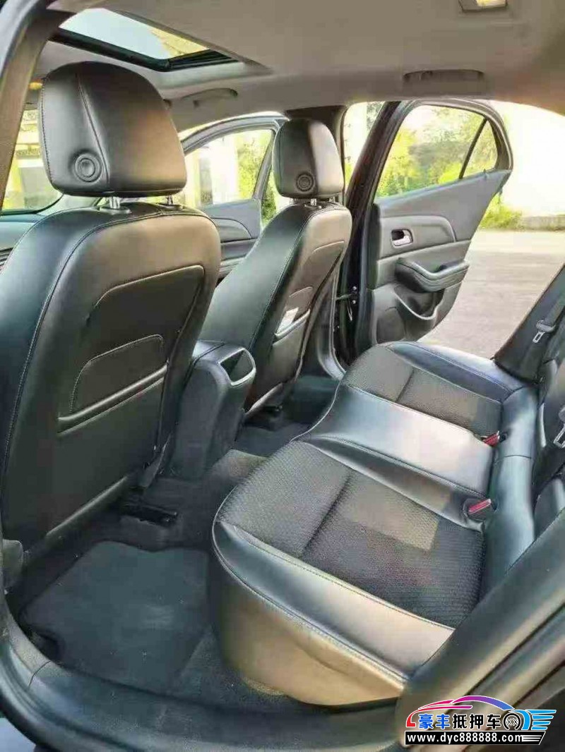 13年雪佛兰迈锐宝轿车抵押车出售