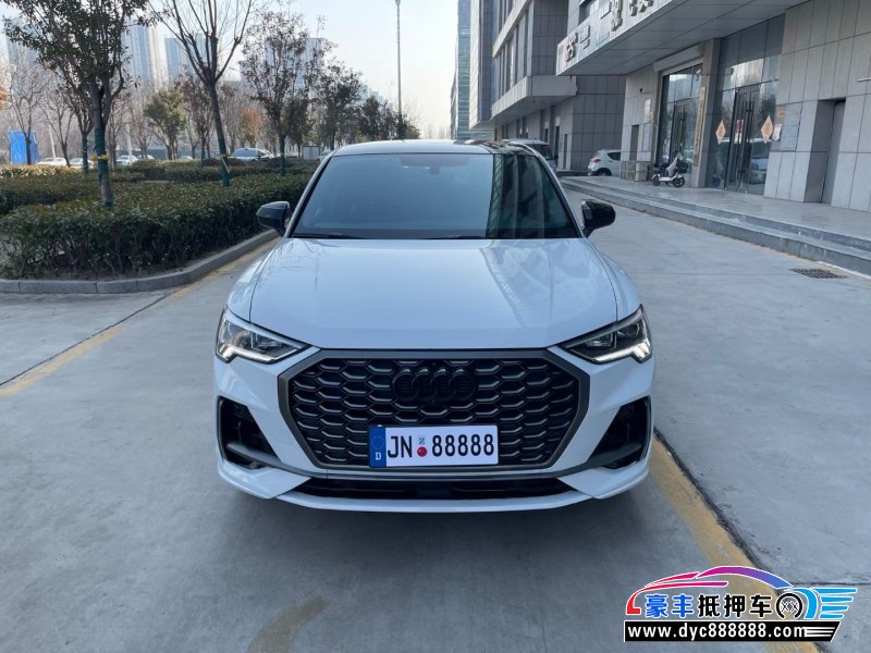 24年奥迪Q3轿车抵押车出售