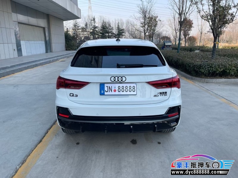 24年奥迪Q3轿车抵押车出售