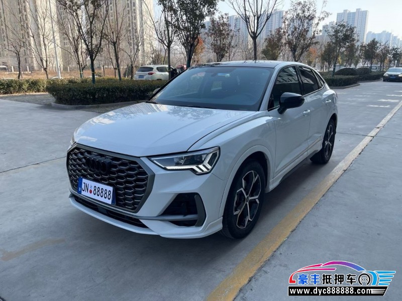 24年奥迪Q3轿车抵押车出售