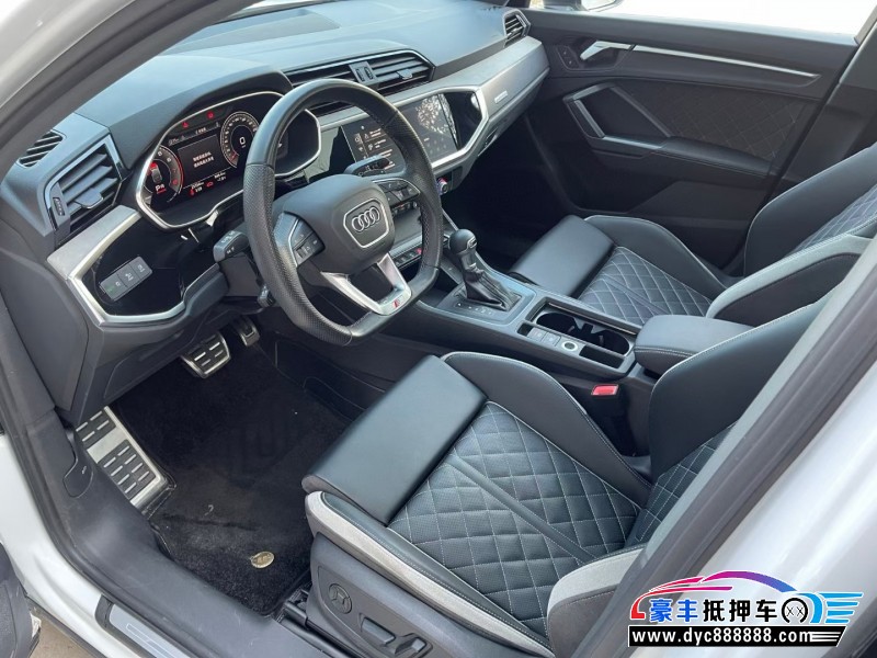 24年奥迪Q3轿车抵押车出售