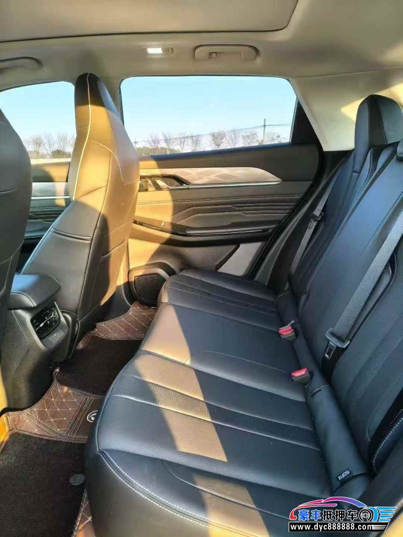 24年东风风神浩瀚轿车抵押车出售