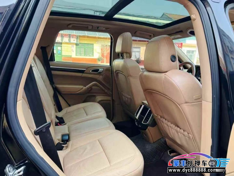 12年保时捷卡宴轿车抵押车出售