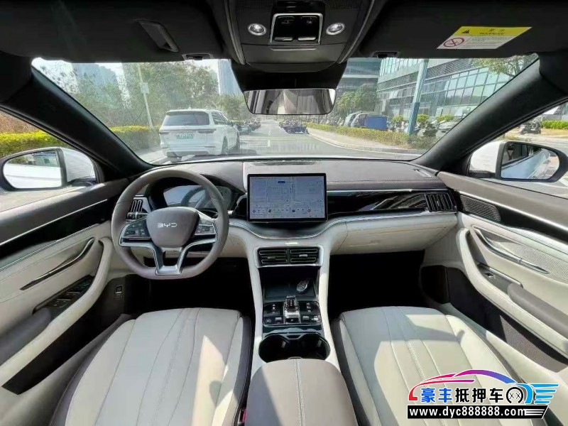 24年比亚迪宋轿车抵押车出售