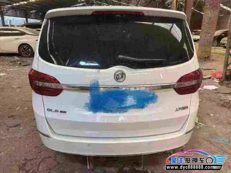 19年别克GL8轿车抵押车出售