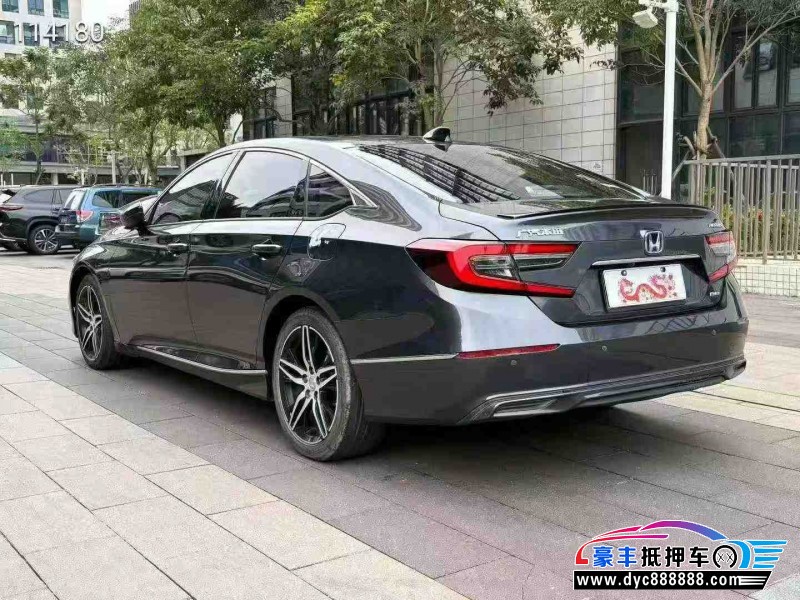 23年本田雅阁轿车抵押车出售