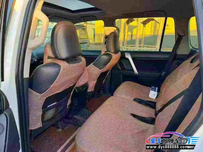 16年丰田普拉多（霸道）轿车抵押车出售