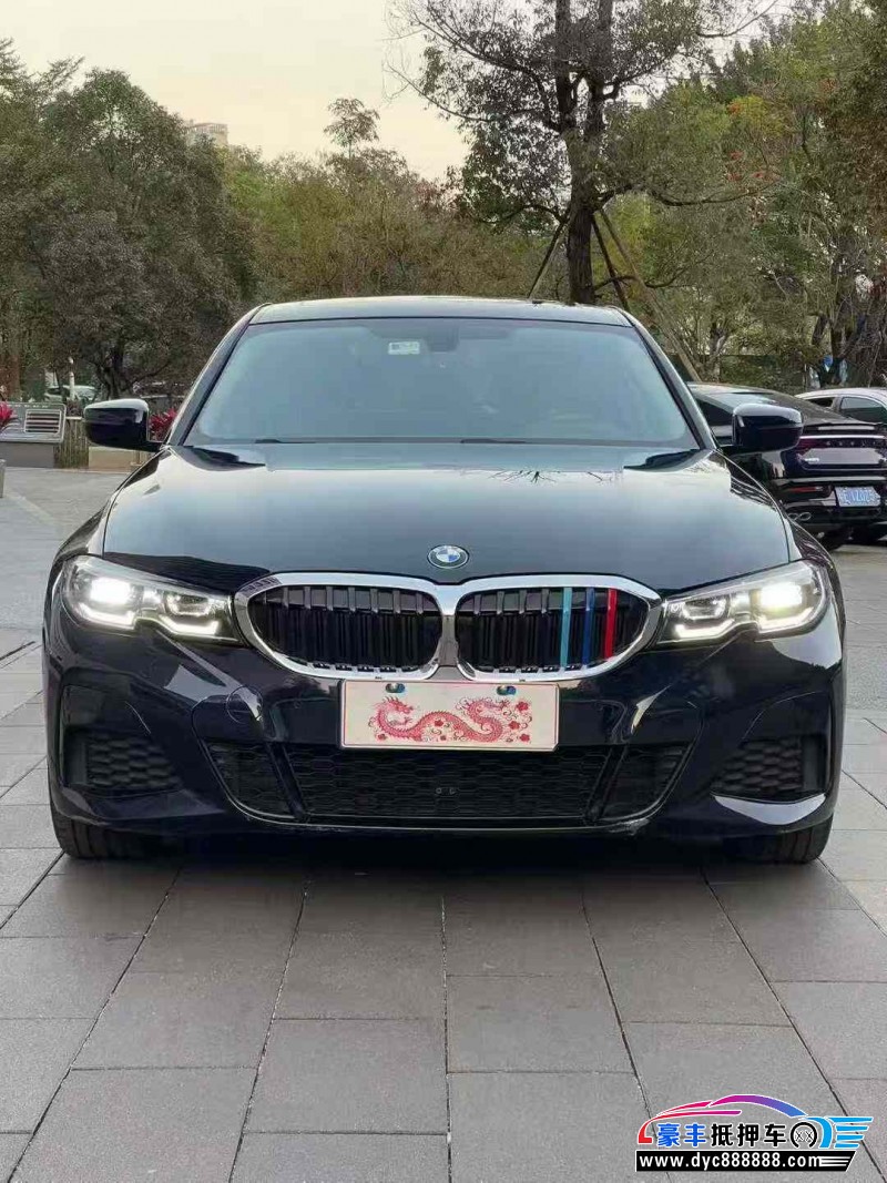 21年宝马3系轿车抵押车出售