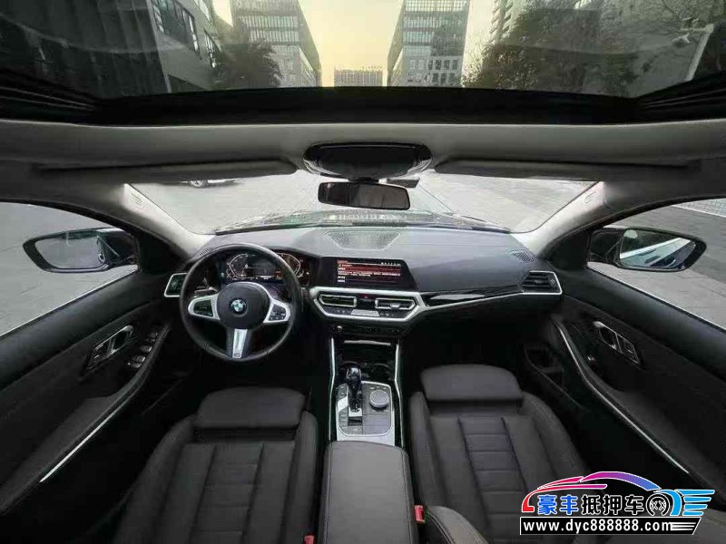 21年宝马3系轿车抵押车出售