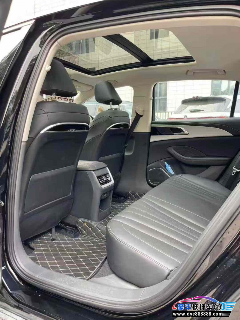 25年红旗H5轿车抵押车出售