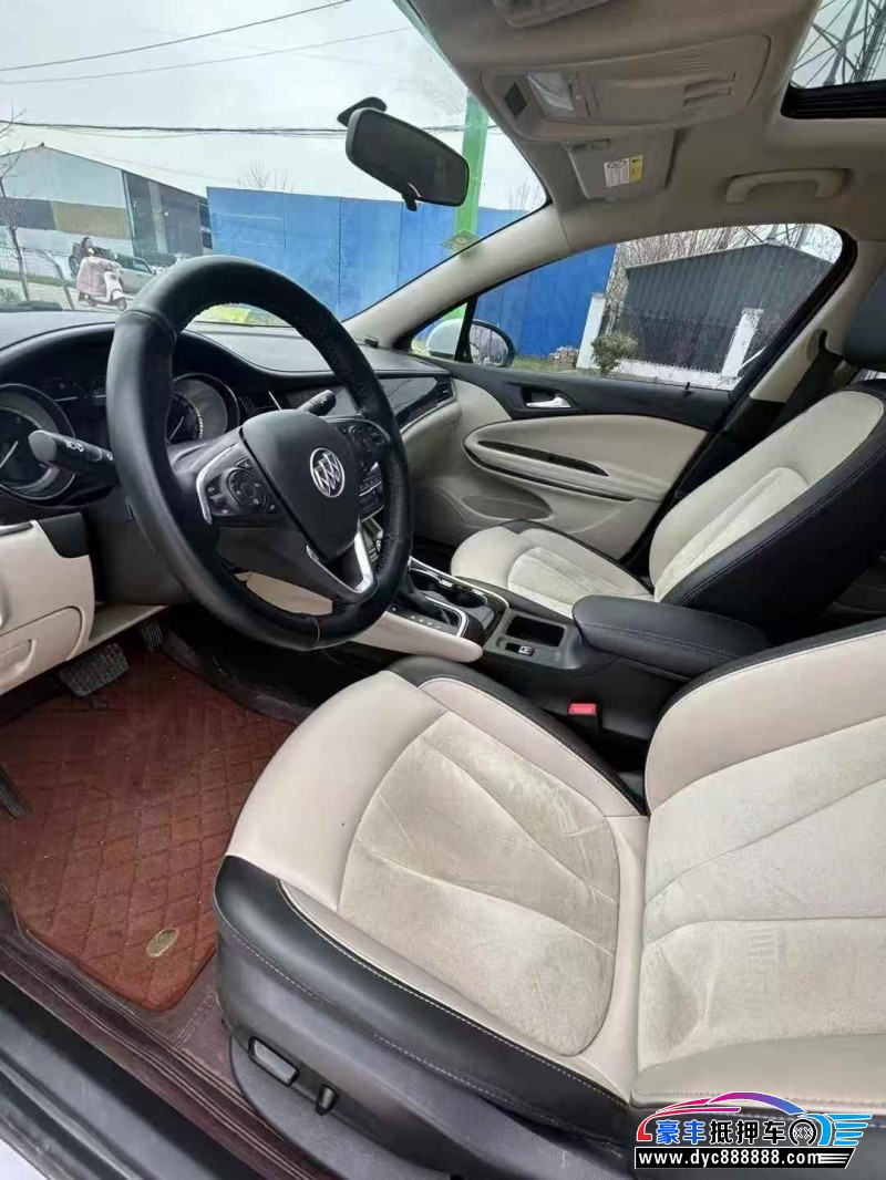 18年别克威朗轿车抵押车出售