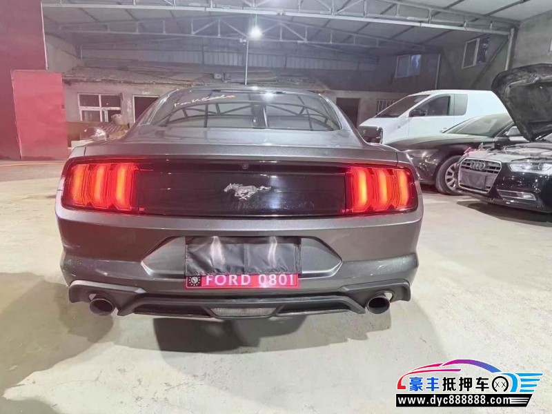 18年福特野马轿车抵押车出售