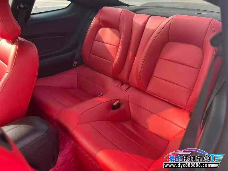 17年福特野马轿车抵押车出售