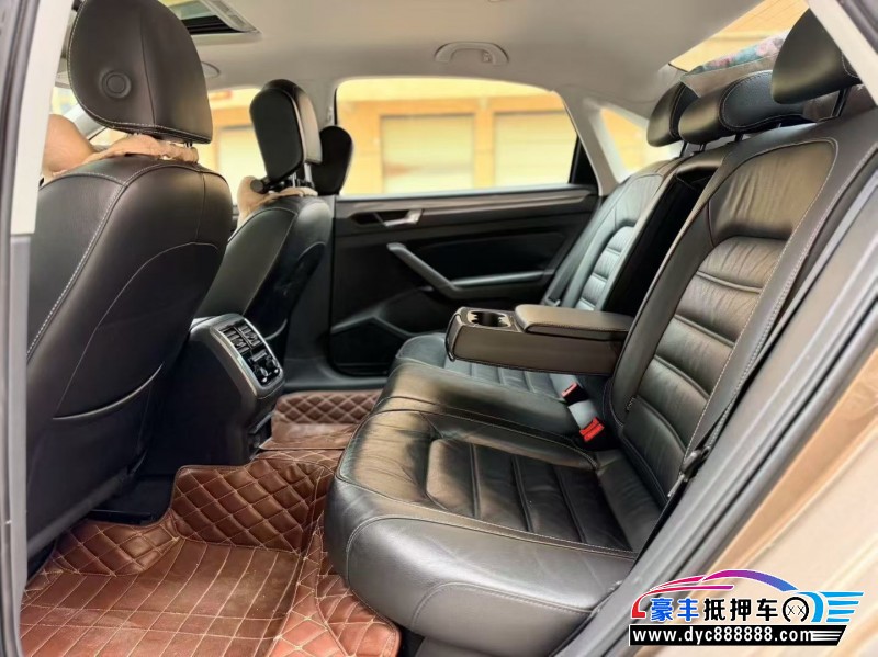 17年大众帕萨特轿车抵押车出售