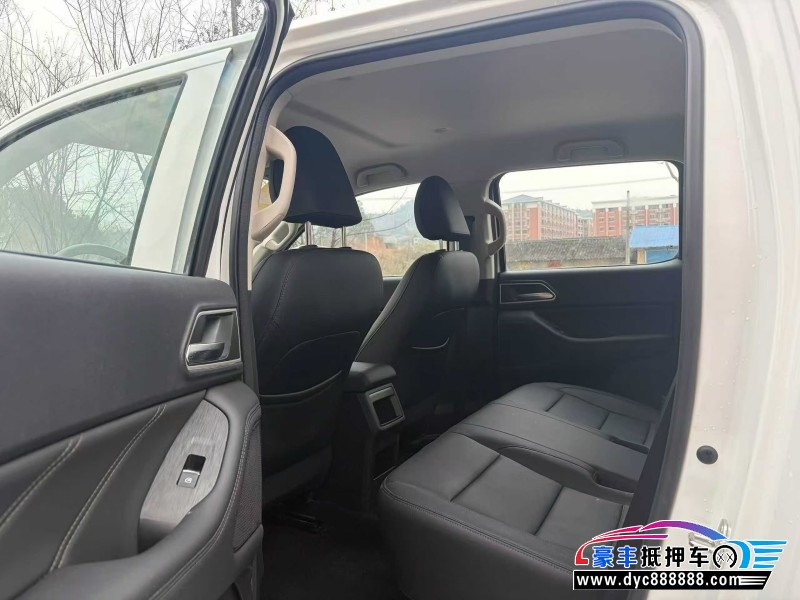 25年长城长城炮轿车抵押车出售